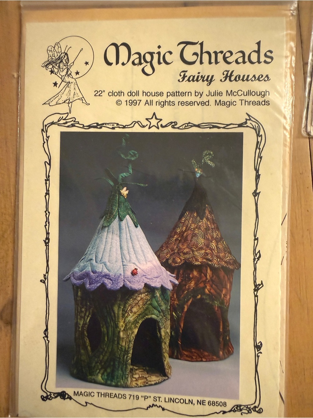 Magic Threads Fairy Houses 22” Cloth Doll House Pattern Julie McCullough 1997